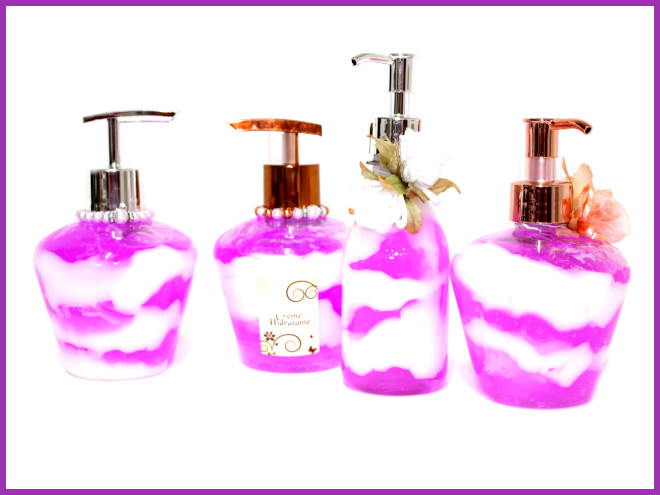 Kit spa personalizado: Sais de banho aromaterápicos e creme hidratante com gel - Ilustração do hidratante com gel